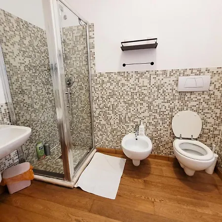 Apartman Baribello - 3 Bedrooms 3 Bathrooms - Station
