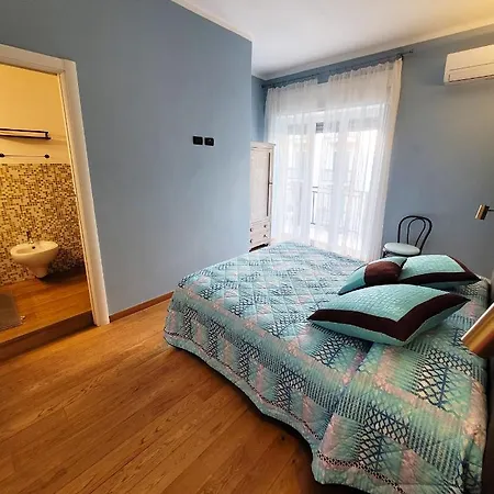 Baribello - 3 Bedrooms 3 Bathrooms - Station *