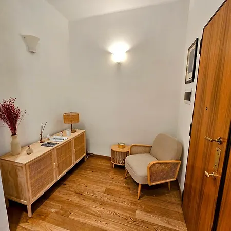 Baribello - 3 Bedrooms 3 Bathrooms - Station Apartman